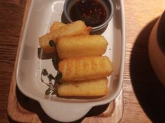 -蜜桃餐厅·伴山(湖滨商业街店)