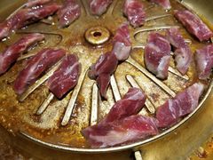 -猪啊牛呀羊啊铜盘烤肉(正大广场店)