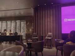 -wineapp葡萄酒餐吧(外滩金融中心店)