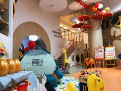 -小门牙好性格托育(北外滩中心)