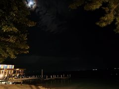 -马达京岛