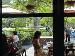 -缘生态云南菜·野生菌庭院餐厅(华侨城店)