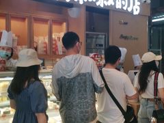 门面-西村叔叔的店·面包·甜品·蛋糕(清河万象汇店)