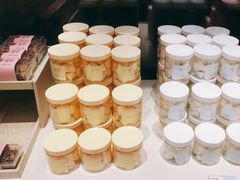 -好利来(南京路一店)