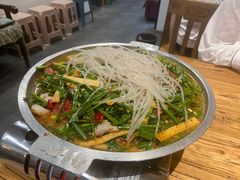 牛肉八带蟹棒鱼饼综合锅-京玉菲饭店(李村店)