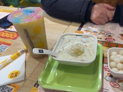 -满记甜品(优客百盛店)