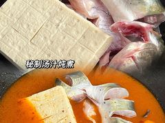-老刘生态大鱼坊铁锅炖鱼(赛马场店)