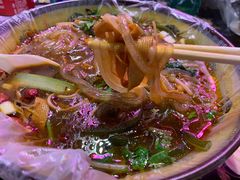 -喝丢一只鞋辣炒海鲜小烧烤(三八广场店)