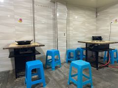 大堂-石灰市毛记烧鸡公(解放碑店)