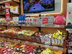 -来伊份(仙霞路二店)