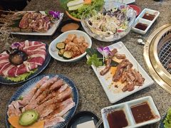 -梦山水日本烧肉(五四广场店)