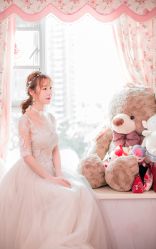 -艾米丽婚纱礼服