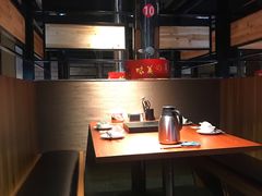 卡座-山之屋炭火烧肉·生啤畅饮(大朗万科中央公园店)