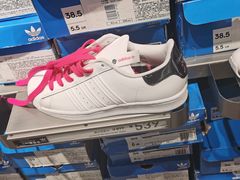 -NIKE上海青浦优选体验店