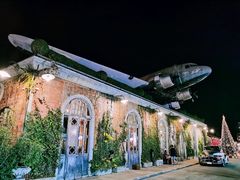 -席娜卡琳火车铁道夜市