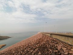 -黄河小浪底水利枢纽风景区
