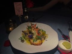 -弦月窗LUNETTE BY AMANDA(复兴路店)