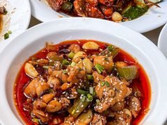 -捌贰虾蟹·江湖菜馆(江汉路店)