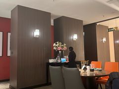 -鸽子侯·家宴·平价海鲜(绿地店)