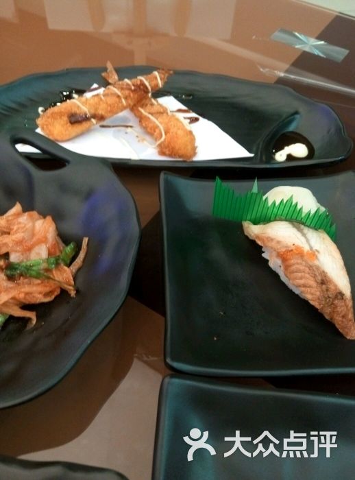 坂山手握寿司炸虾图片 - 第6张