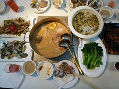 -肥仔文澳门猪骨煲(南京西路店)