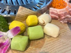 呼啦小馒头-哈哈碳都·牛肋条无限自助烤肉(台江万达店)