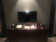 -红方格精致酒店(泸州金融中心万象汇店)