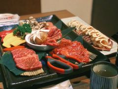 -炼火烤肉店