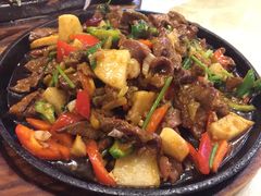 -鹤乡东北菜(崮山路店)
