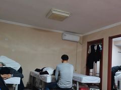 -圣手盲人按摩(苏州街店)