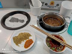 -咕叽咕叽自助烤肉小火锅(西城广场购物中心店)