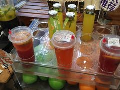 -万利隆·活力烘焙(人民路店)