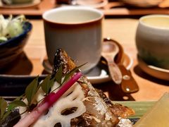 -本源食集 日式烧肉·炉端烧(东海缤纷店)