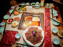 -巴渝瓦肆重庆鲜火锅(宝龙环湖店)