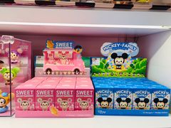 -泡泡玛特POPMART(蓝色港湾店)