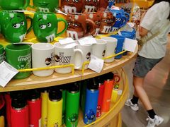 -m豆巧克力世界(上海世茂广场店)