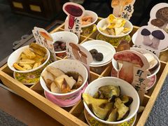 -菌自由丨野生菌火锅特色庭院餐厅(丽江古城店)