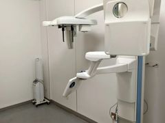 -上海仁爱医院口腔科 · 种植