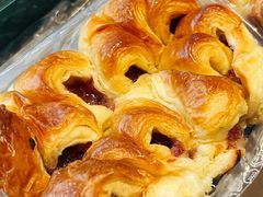 -昆明冠生园·蛋糕·面包(南强街店)