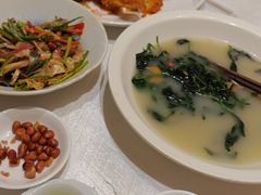-龙悦湾酒家·八阵鱼生·渔人码头店