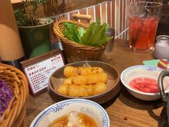 -巴卤社老火锅(财富店)