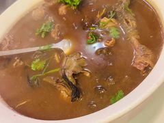 -闯关东东北农家菜(崂山石老人店)