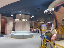 -奈尔宝家庭中心·亲子早教·派对餐厅(北京东坝万达店)