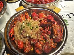 -巴厘龙虾·榜首油焖大虾(音乐学院·沿江酒馆店)