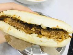 纯瘦腊汁肉夹馍-薛昌利大米面皮(南关正街店)