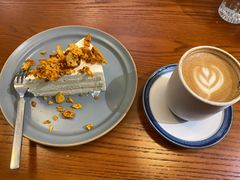 香草拿铁-Be Lived Cafe比例咖啡(摩天轮店)