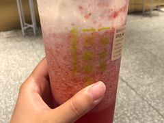 -奈雪的茶(湖滨银泰in77C区PRO店)
