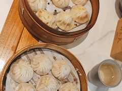-馋三尺蟹粉小笼(人民广场店)