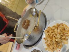 -朴小妹人参鸡汤火锅(长白山万达店)