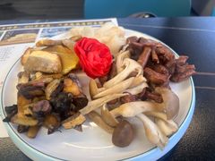 -野菌皇海景野生菌火锅(滨海大道店)